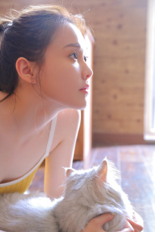 老师的巨乳BD