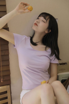 学长舌尖伸入湿嫩蜜汁H